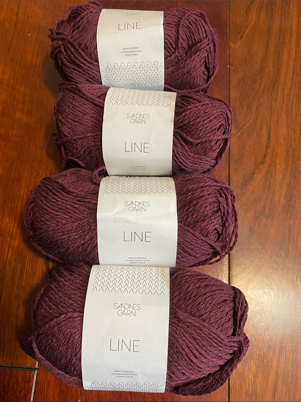 Sandnes Garn LINE Yarn - Deep Plum 50g 110m